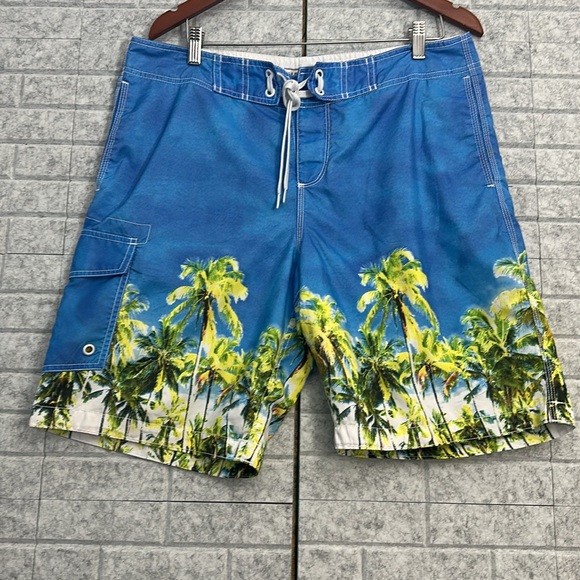 Old Navy Men's Swim Trunks Size Large - Picture 1 of 12